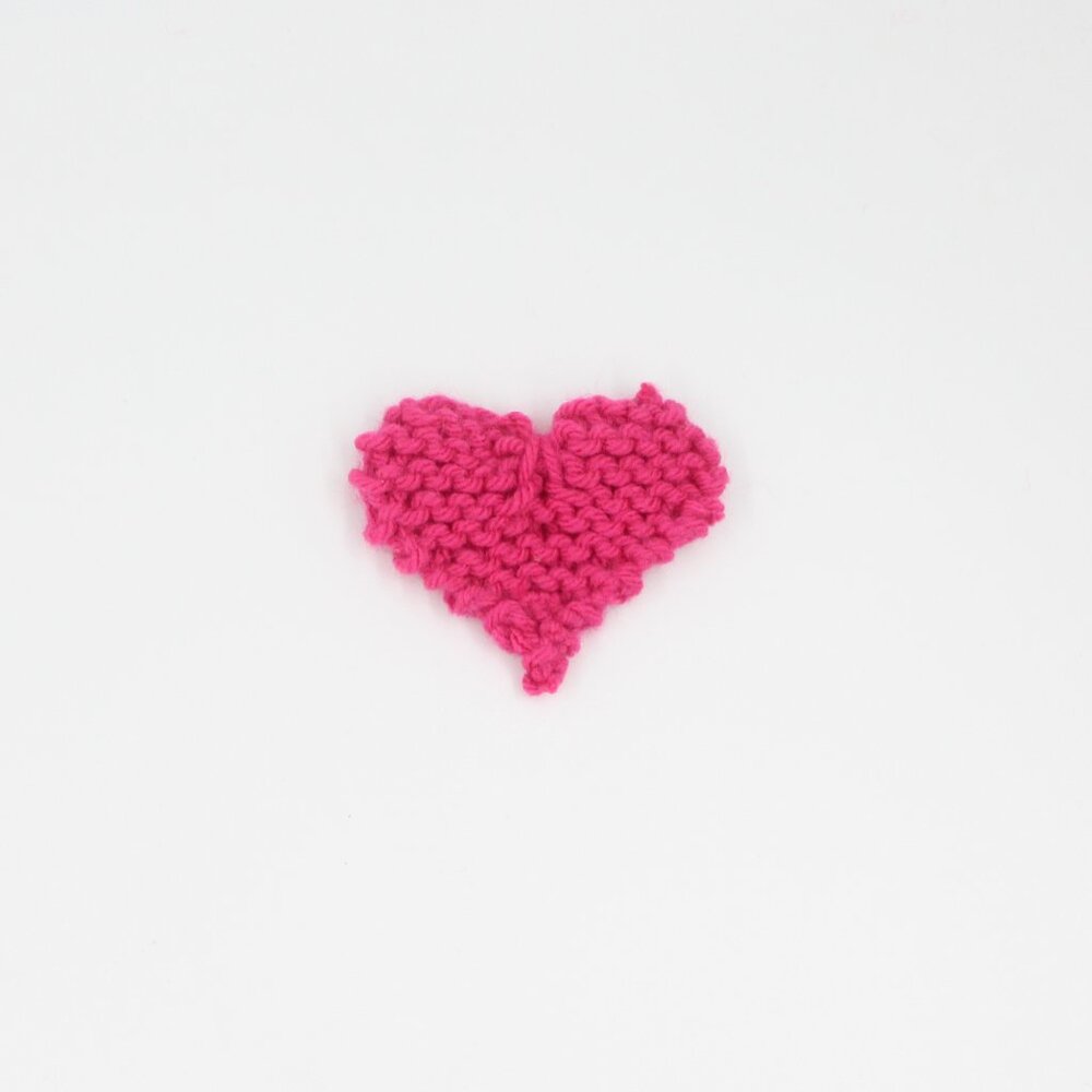 Handmade Hand Knit Sew-on Pink Heart Shaped Appliqué